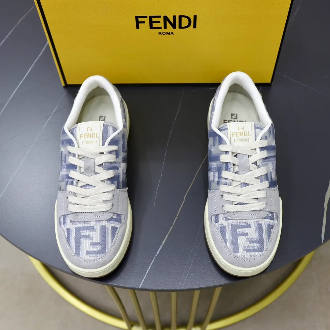 Ex-factory price: 580🔥Couple model (top original order) Brand: FENDI Size: 35-44 (customized for men 38 and 45) Grade: original order quality high version Material: imported original cowhide stitching➕ high-quality and comfortable lining original TPU lightweight non-slip outsole Style category: travel fashion casual shoes versatile trend
